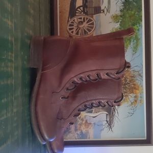 FRYE JENNA COMBAT BOOT, 7.5 M NIB
